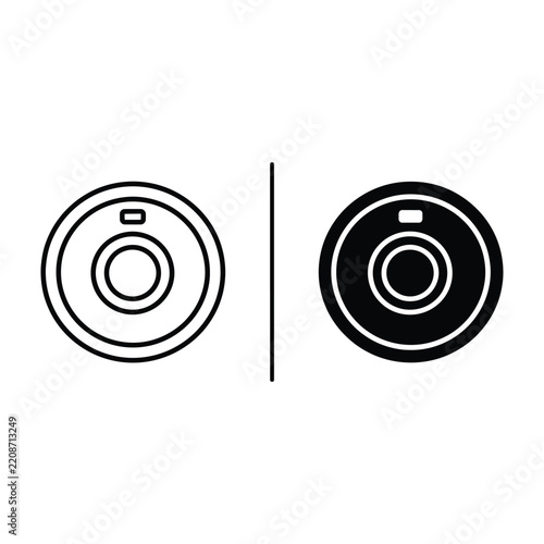 Simple Camera Icon Design for Digital Applications