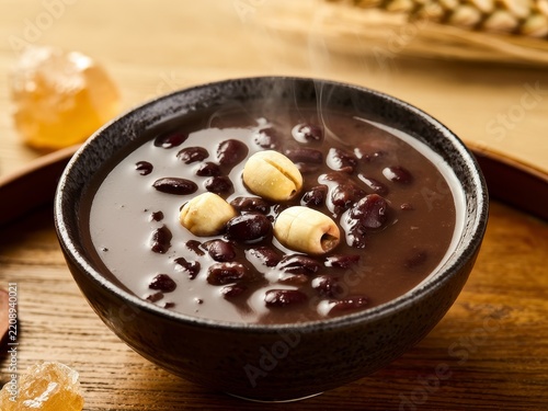 red bean soup with beans