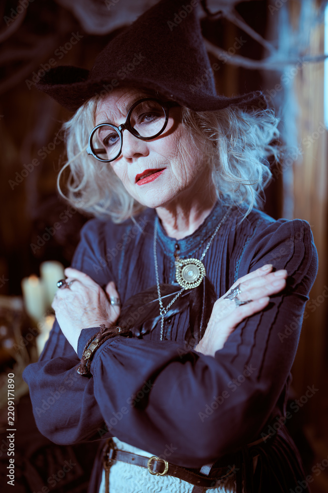 Obraz premium Mysterious Witch Portrait
