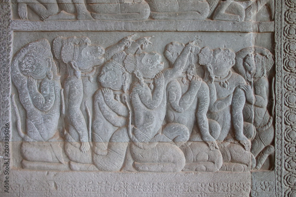 Obraz premium ruined khmer hindu and buddhist temple (angkor wat) in angkor in siem reap in cambodia 