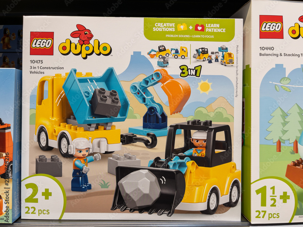 Obraz premium LEGO Duplo 10475 Construction Vehicles Set for Kids
