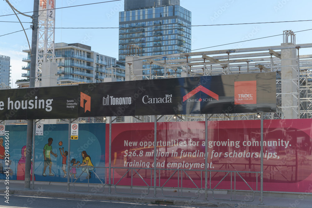 Fototapeta premium construction site on Gerrard St E, Toronto (Toronto Community Housing build)