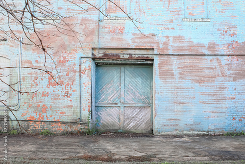 Quincy Florida Blue Garage