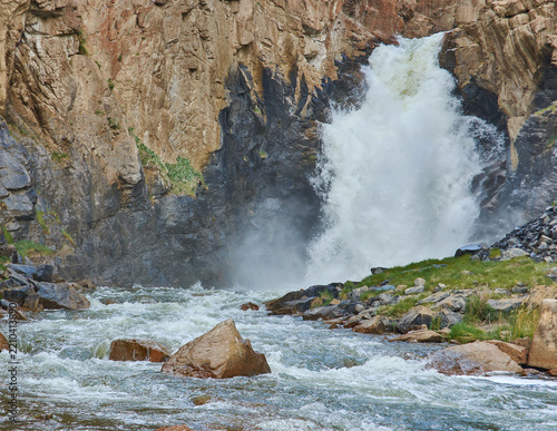  waterfall near roots.