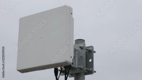 White Directional Panel Antenna, Outdoor Telecommunication Wireless Base Station and Cellular Signal Transmitter