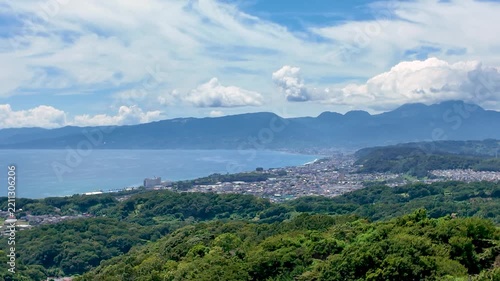 湘南平から眺める小田原の市街地と箱根山