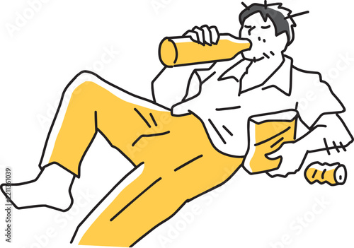 だらしなく横になって飲み食いする男性