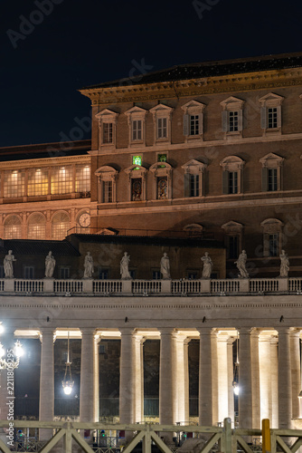 Fotografie Apostolic Palace, the Pope's Home at Night, Rome