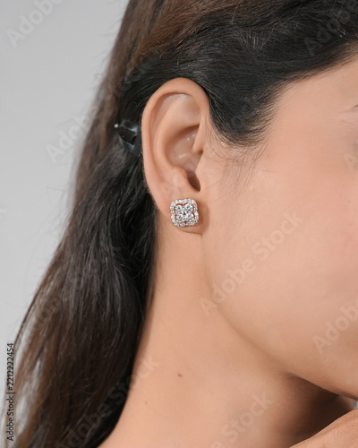delicate diamond earrings for daily wear  