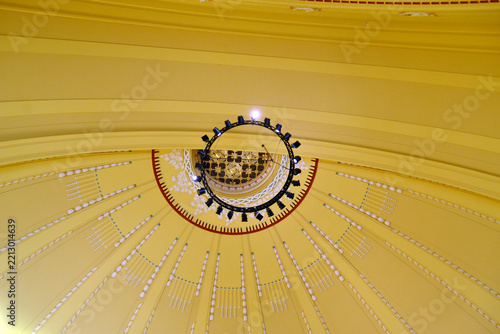 Fotografie Prague art nouveau secession train station central chandelier and dome ceiling w