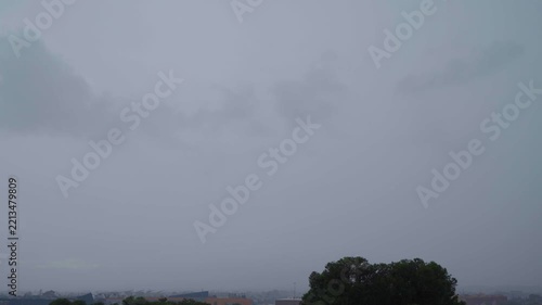 lluvia en la ciudad de ElX alicante españa