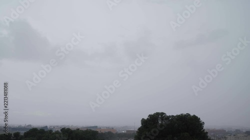 lluvia en la ciudad de ElX alicante españa