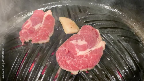 北海道ジンギスカン七輪炭火で焼く生ラムの旨味