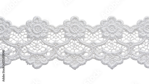 Obraz na plátně Delicate white floral lace trim with scalloped edge, isolated on transparent bac