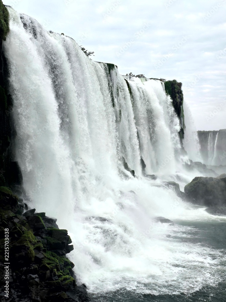 Fototapeta premium Views of the Iguacu Waterfall on the Brasilian Side