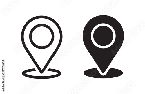 Black outline and solid pin location icon set with a transparent background for navigation.