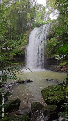 Caminata por pequeñas cascadas en Panama 