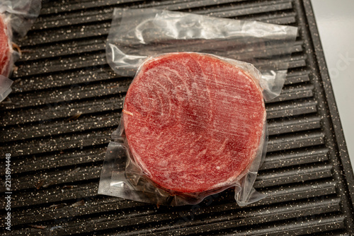 vacuum packed fresh tuna 