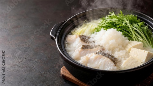 鱈と豆腐に大根おろしを添えた淡雪鍋