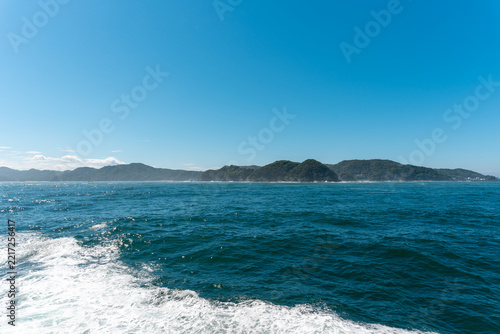 フェリーから見た伊勢湾の島