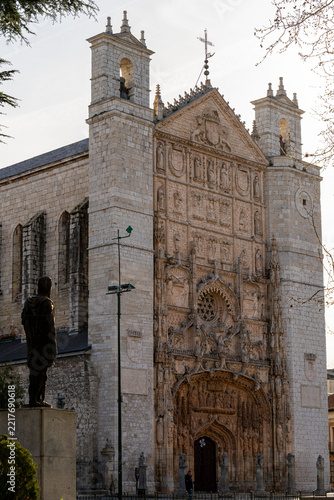 San pablo church facade and statue, valladolid