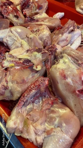 fresh raw chicken	
