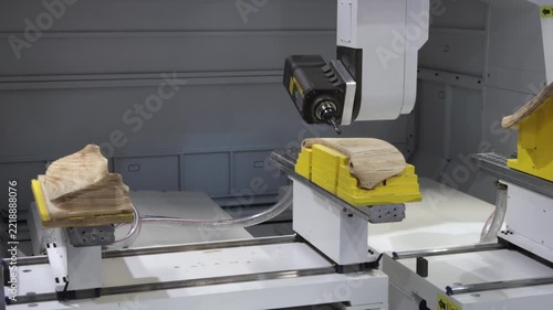 Automated Production Work Boring Milling Parts CNC Wood Machine Equipment