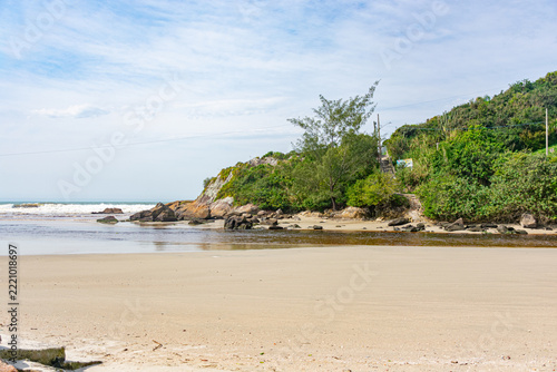 praia da Armação na ilha de Florianópolis, Santa Catarina