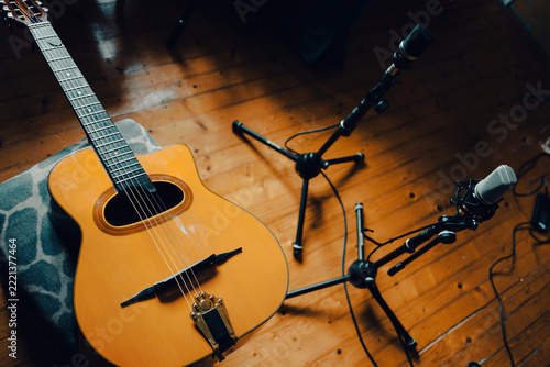 Gypsy jazz acoustic guitar in the living room with two microphones