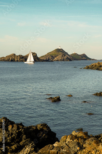 La Punta della Parata (Pointe de la Parata) è una splendida penisola rocciosa situata a circa 11 chilometri a ovest del centro di Ajaccio, in Corsica, alla fine della famosa Route des Sanguinaires