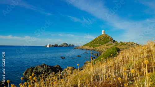 La Punta della Parata (Pointe de la Parata) è una splendida penisola rocciosa situata a circa 11 chilometri a ovest del centro di Ajaccio, in Corsica, alla fine della famosa Route des Sanguinaires