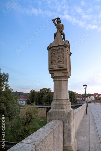 Bruckmandl auf der Steinernen Brücke in Regensburg, Bayern