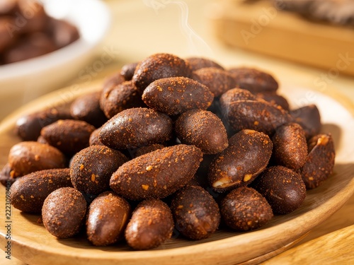 peanuts in a bowl