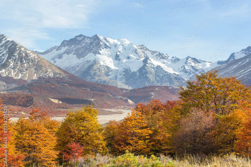 Fototapeta premium Autumn in mountains