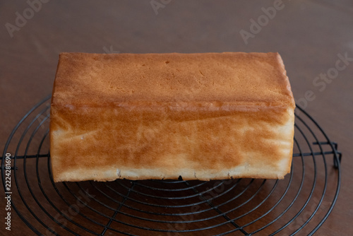 おうちでパン作り　焼きたての米粉食パン　グルテンフリー