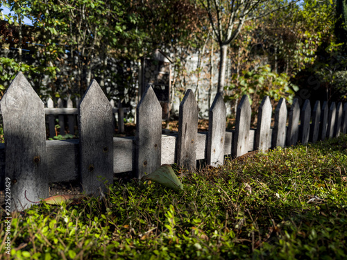 Barrière de jardin potager