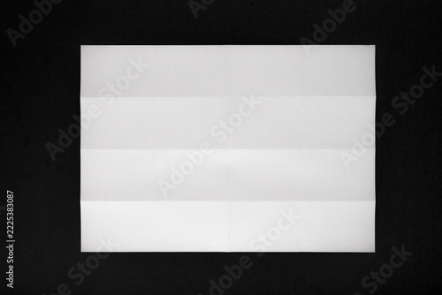 Folder pieghevole 8 facciate per mockup