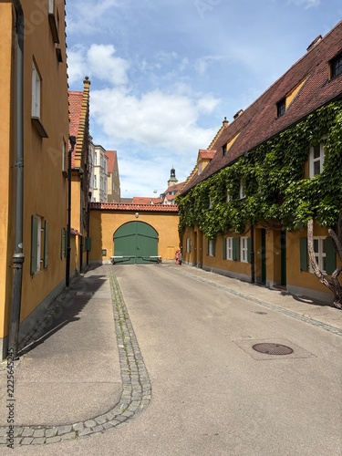 Blick in die Altstadt von Augsburg in Bayern	
