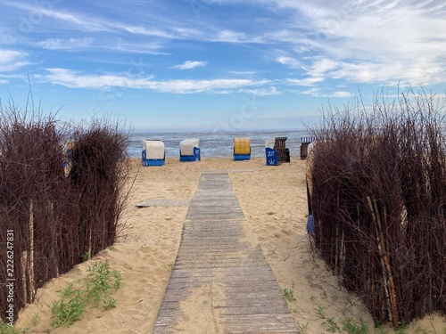 Strandkörbe am Strand der Nordsee in Cuxhaven