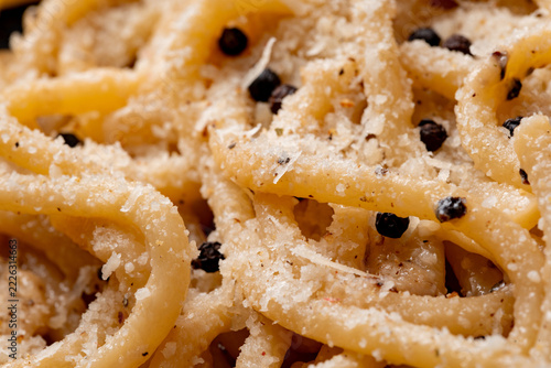 Pasta cacio e pepe, Cucina Italiana 