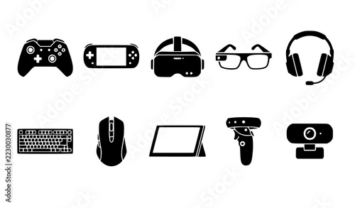 Gaming Devices and Virtual Reality Gadgets Black Silhouette Icon Set