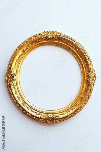 Gold Renaissanceframe vintage photo round.