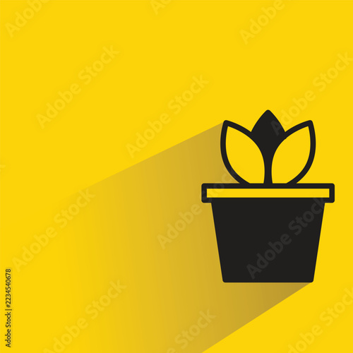 tree houseplant pot icon with shadow yellow background