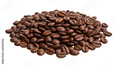 Fotografie Roasted brown coffee beans pile